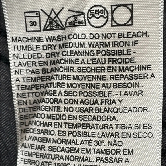 NWOT Levi’s Pull On Leggings Black Gray Repty Snake Print 22 - Picture 13 of 16